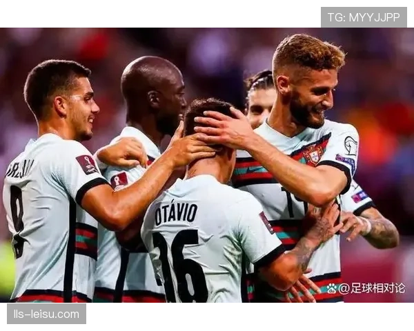 朗斯0-0战平巴黎，主队极具纪律性的5-3-2防守阵型受到赞誉